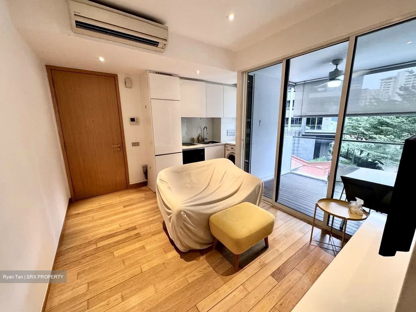 The Peak @ Cairnhill I (D9), Apartment #584350011